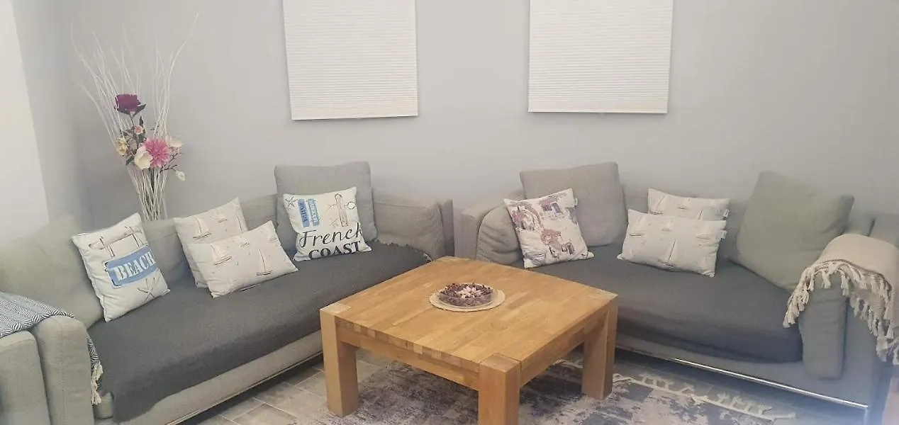 Deluxe Private Apartment Next To Grand Blue Fafa Resort Golem Голем