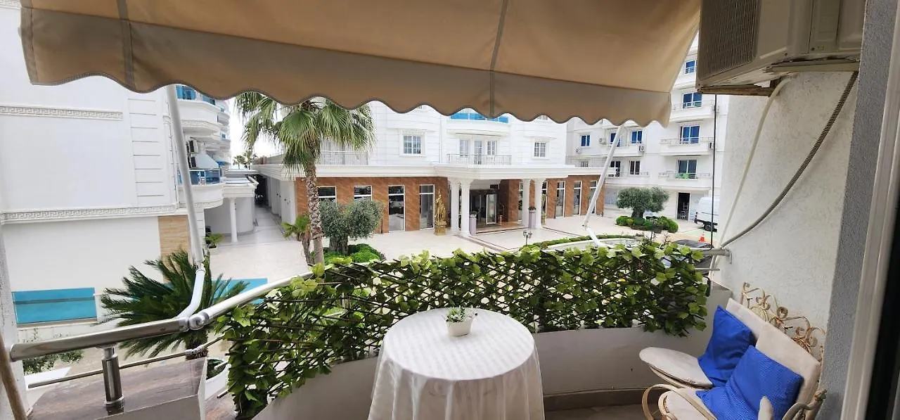 Deluxe Private Apartment Next To Grand Blue Fafa Resort Golem Golem